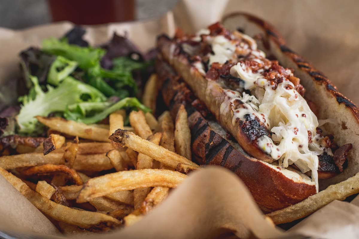 Sausage #4 at the Garage on 4th (Credit: Jackie Tran)