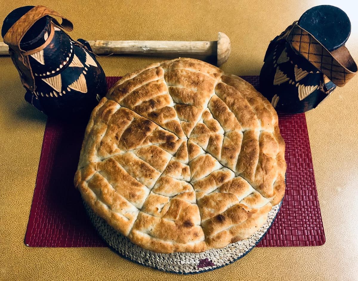 Ambasha bread at Nur Market (Photo courtesy of Nur Market)