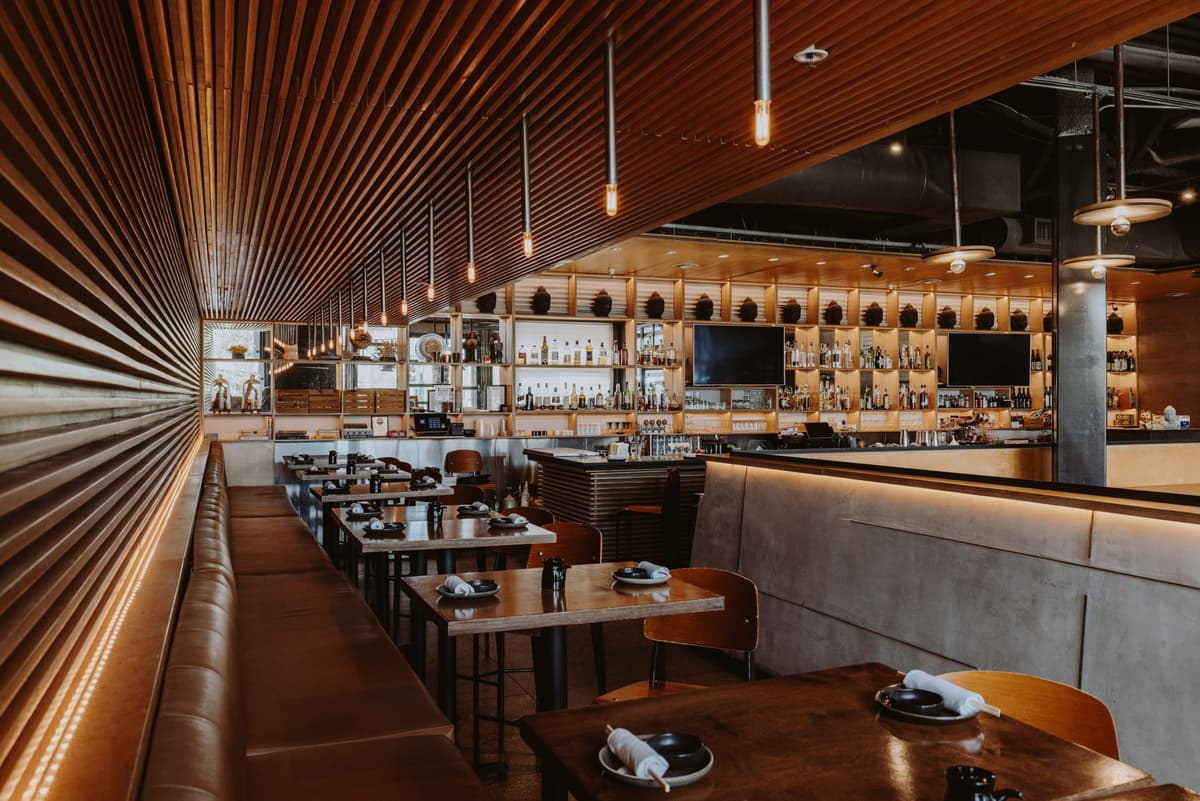 Dining room at OBON (Photo by Anna Smirnova)
