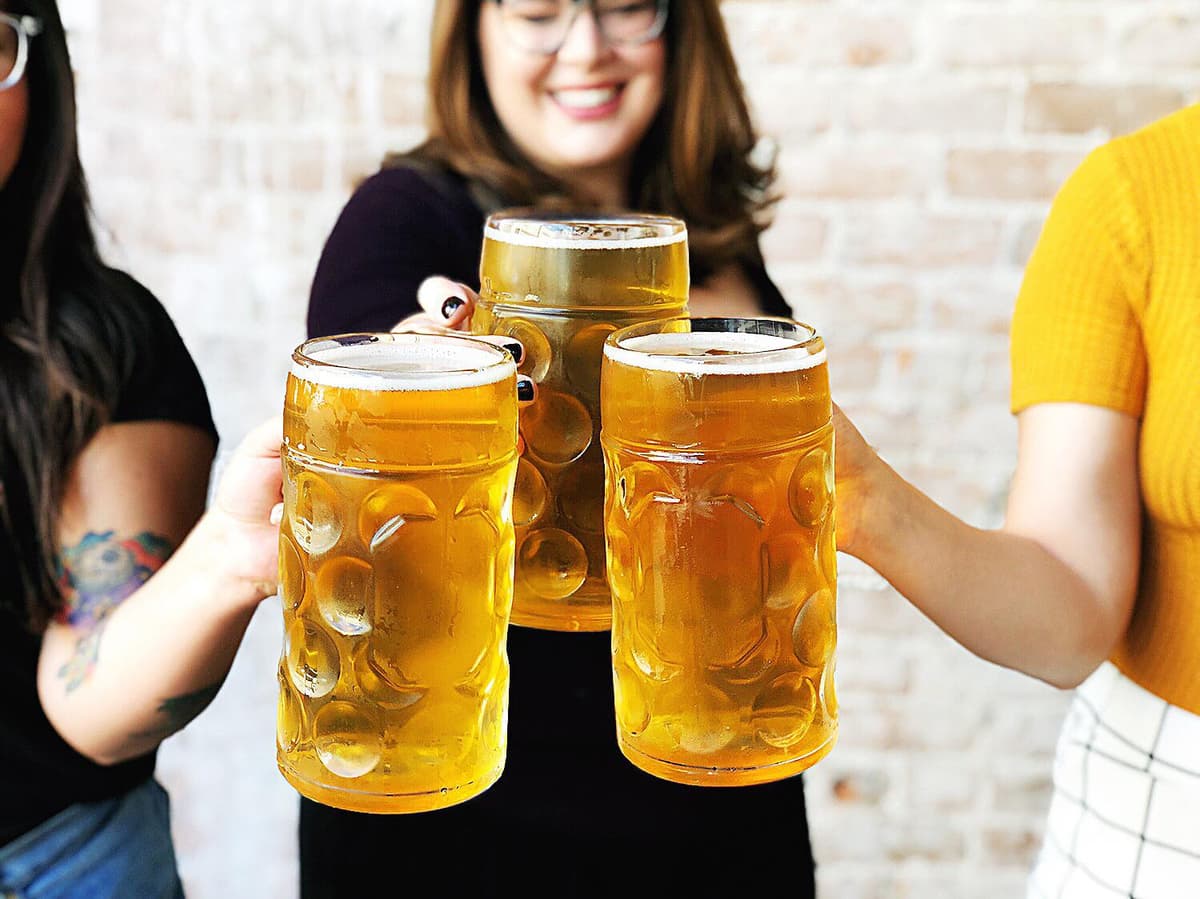 Beer steins at Ten55 Brewing Company