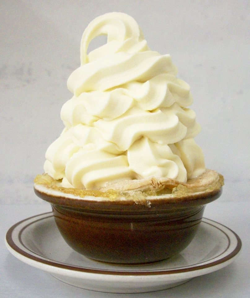 Deep Dish Hot Apple Pie at Omar's Hi Way Chef in Tucson