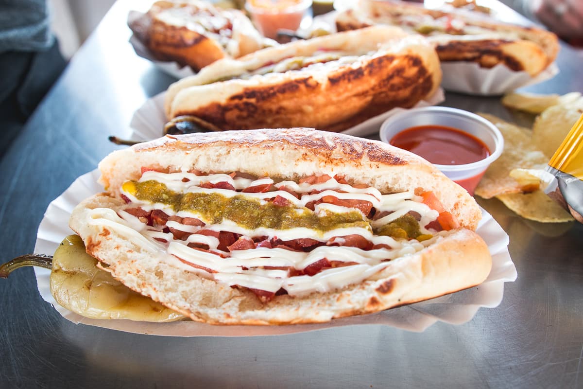 Ruiz Hot Dogs (Credit: Jackie Tran)