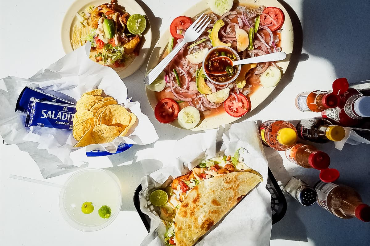 Taco Pescado Capeado, Camarones Ahogados, and Shrimp Quesadilla at Cocteleria La Palma (Credit: Jackie Tran)