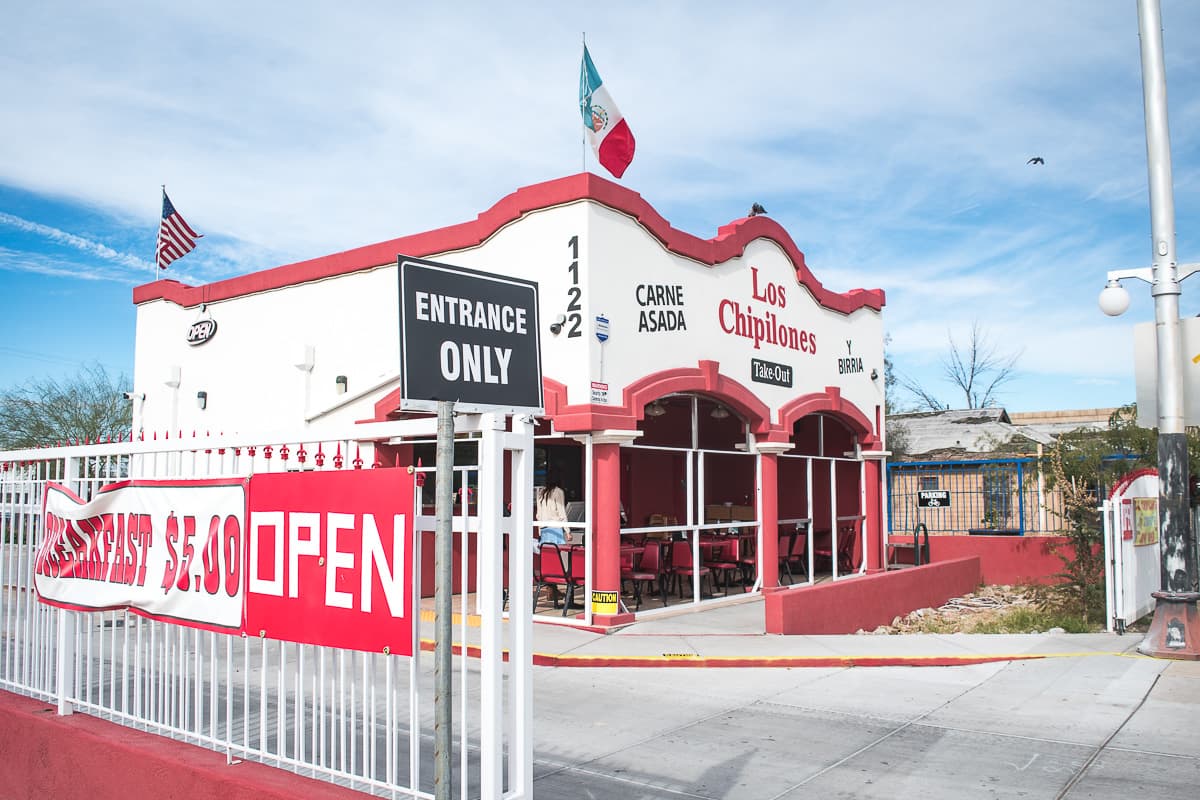Facade at Los Chipilones (Credit: Jackie Tran)