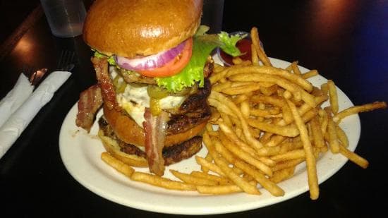 Navy SEAL challenge at Trident Grill (Credit: cipollavin/TripAdvisor)