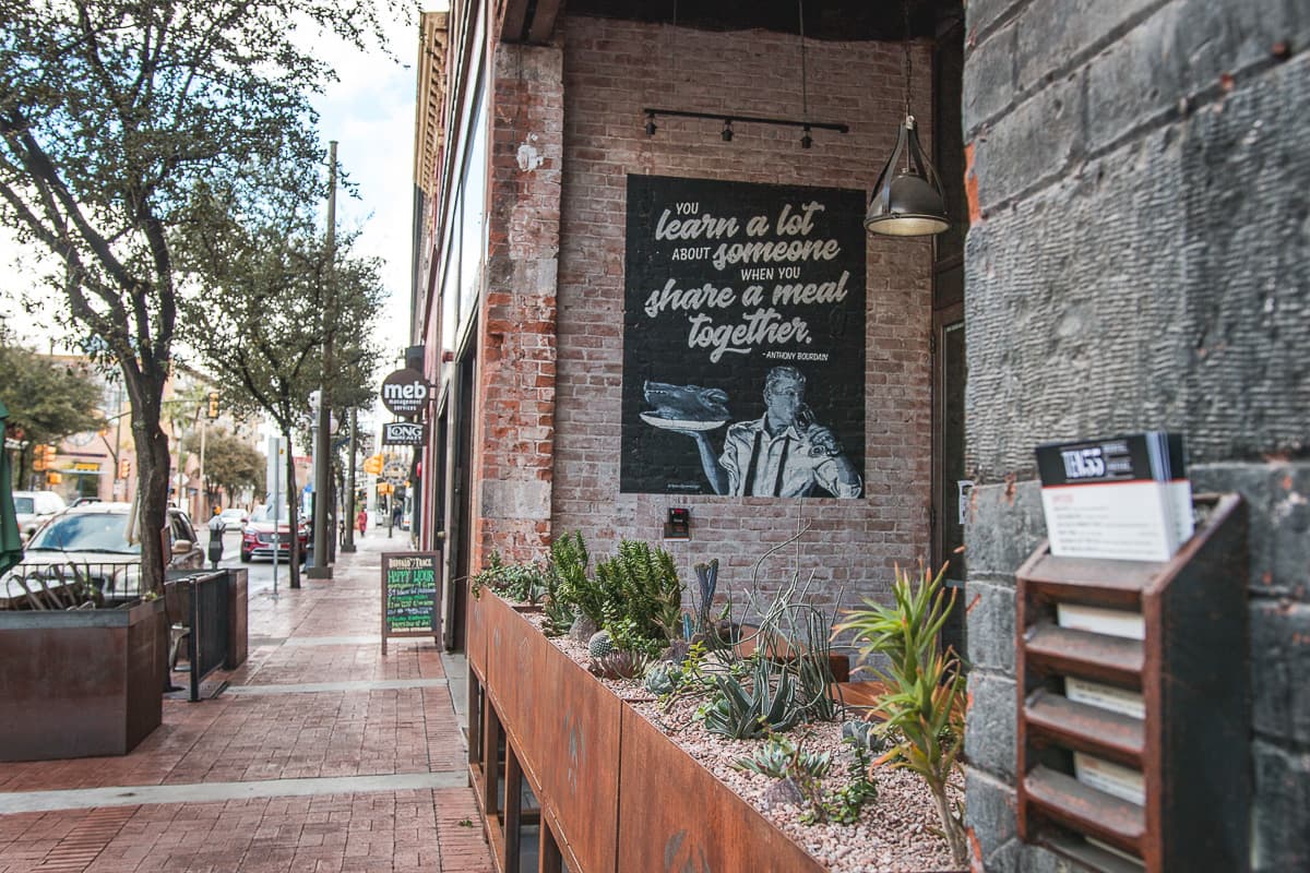 Anthony Bourdain mural at the patio at Ten55 Brewing Company