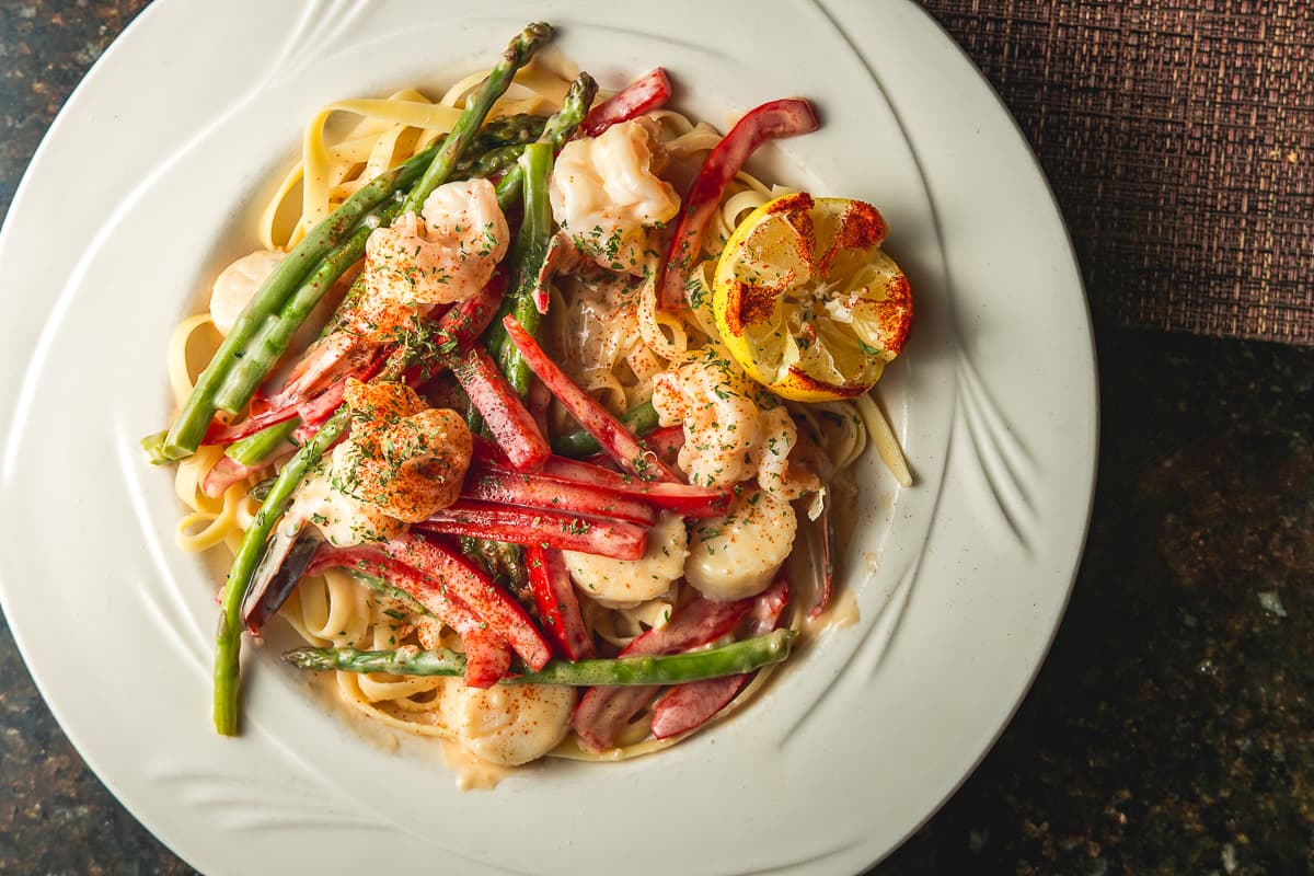 Shrimp and Scallops at Bazil's