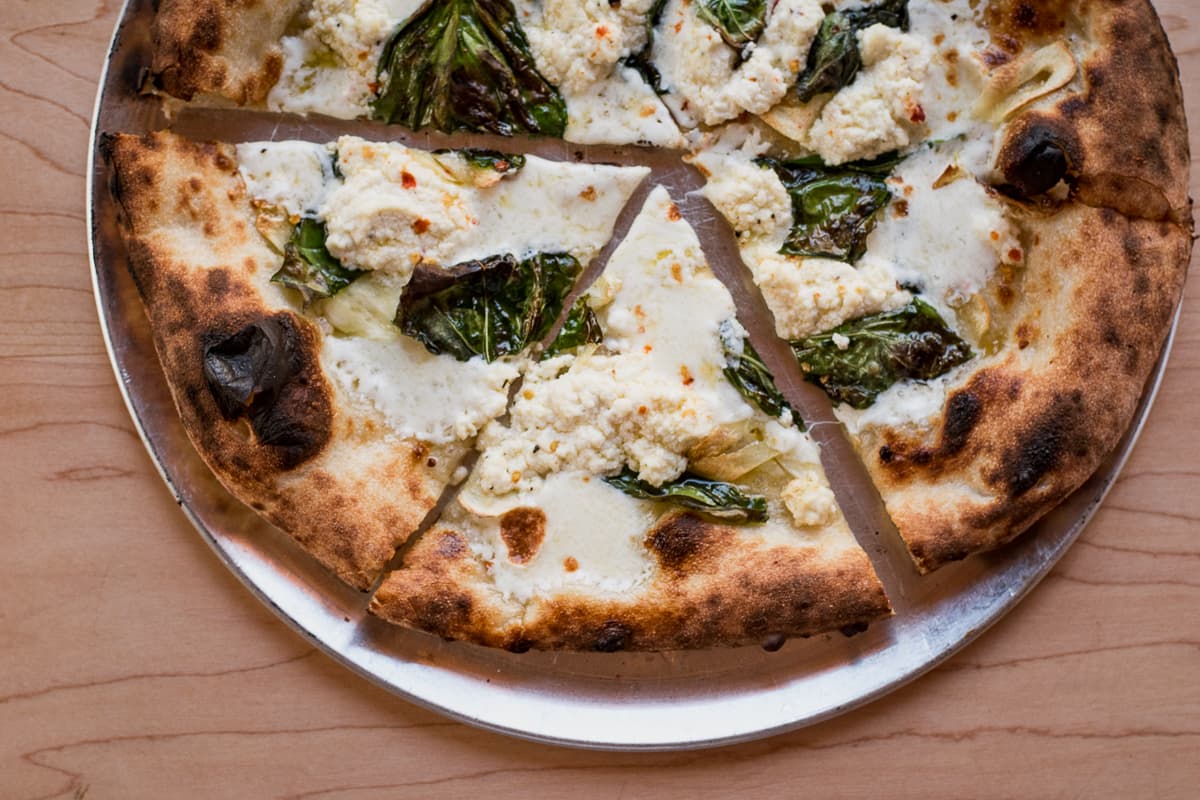 Pizza Bianca at Anello (Credit: Jackie Tran)