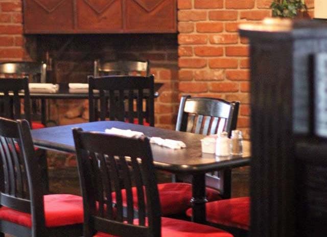 Main Dining Room at Canyon's Crown (Photo Credit: Canyon's Crown)