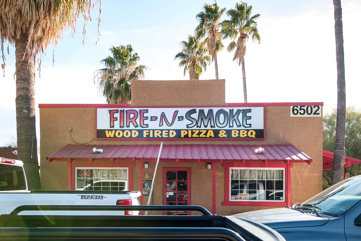 Facade at Fire N' Smoke Wood Fired Pizza & BBQ (Credit: Jackie Tran)