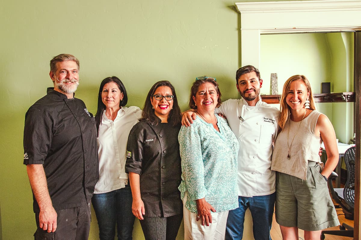 Devon Sanner, Jenn Teufel, Erika Bostick, Jennifer English, David Solorzano, and Laura Reese at Around the Table (Credit: Jackie Tran)