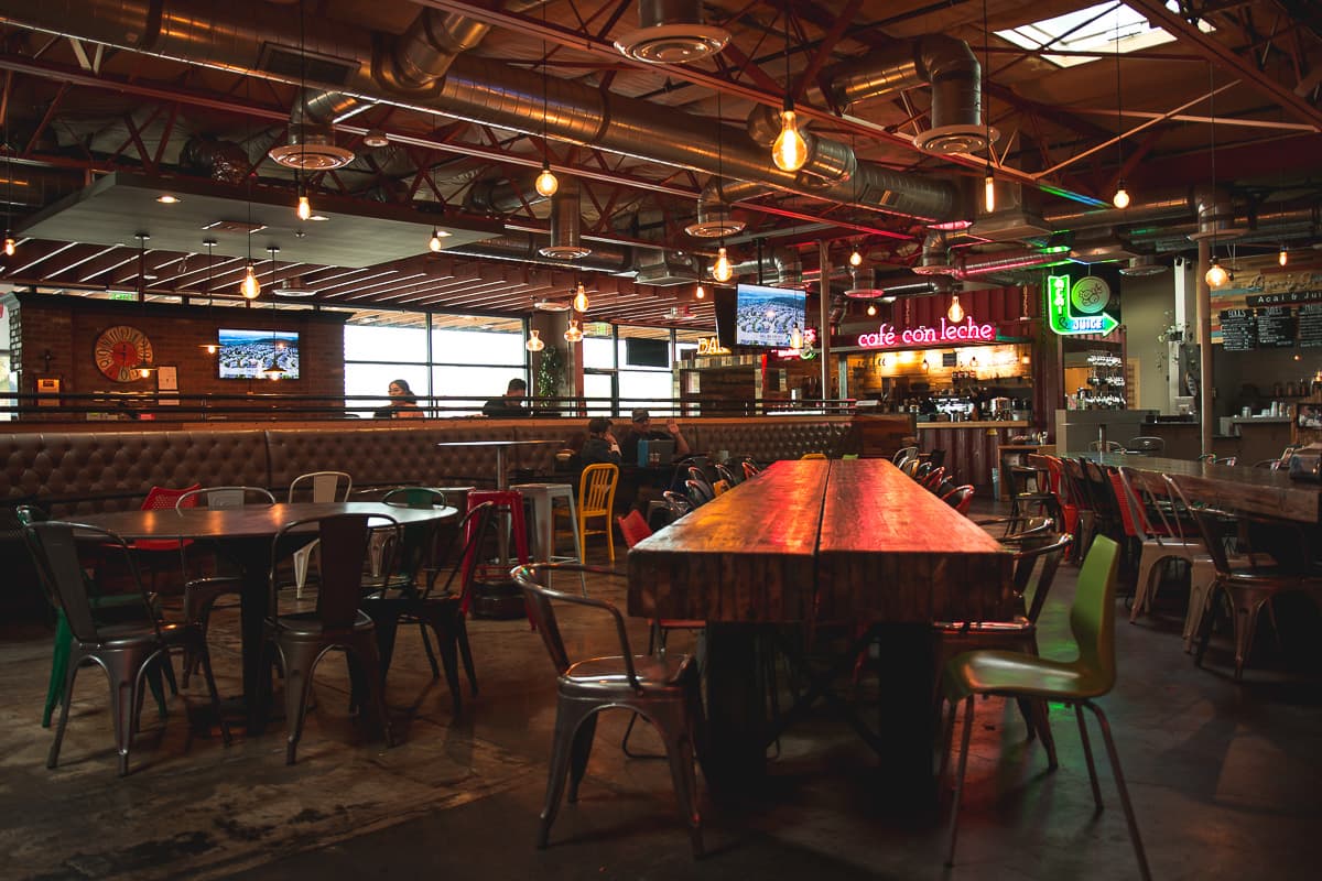 Interior at American Eat Co. (Credit: Jackie Tran)