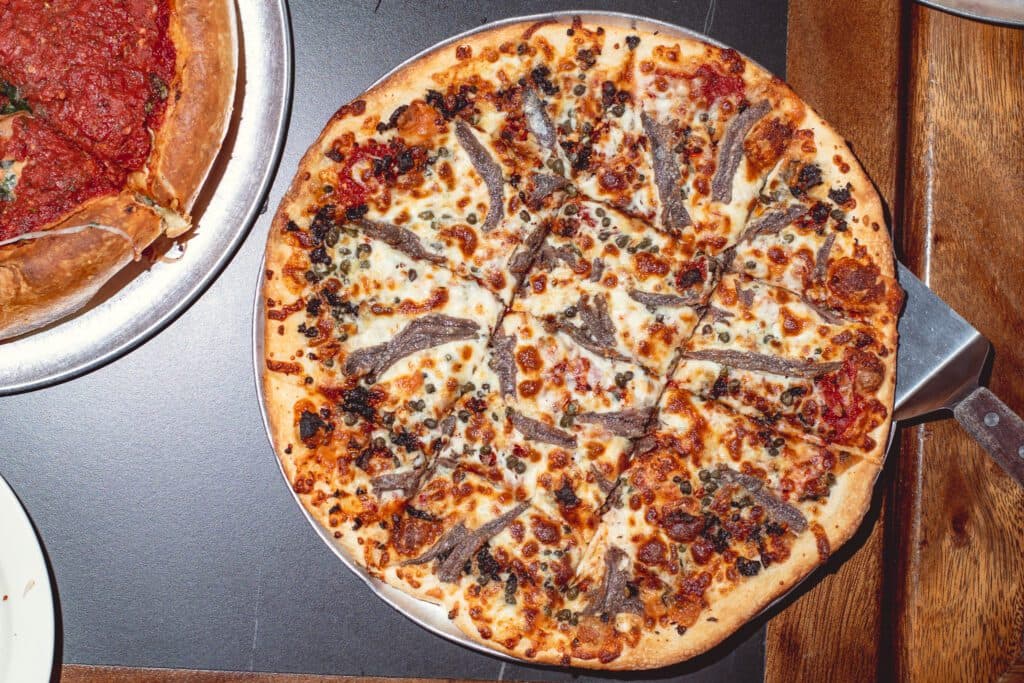 The Paisan thin crust pizza at Rocco's Little Chicago Pizzeria (Photo by Jackie Tran)