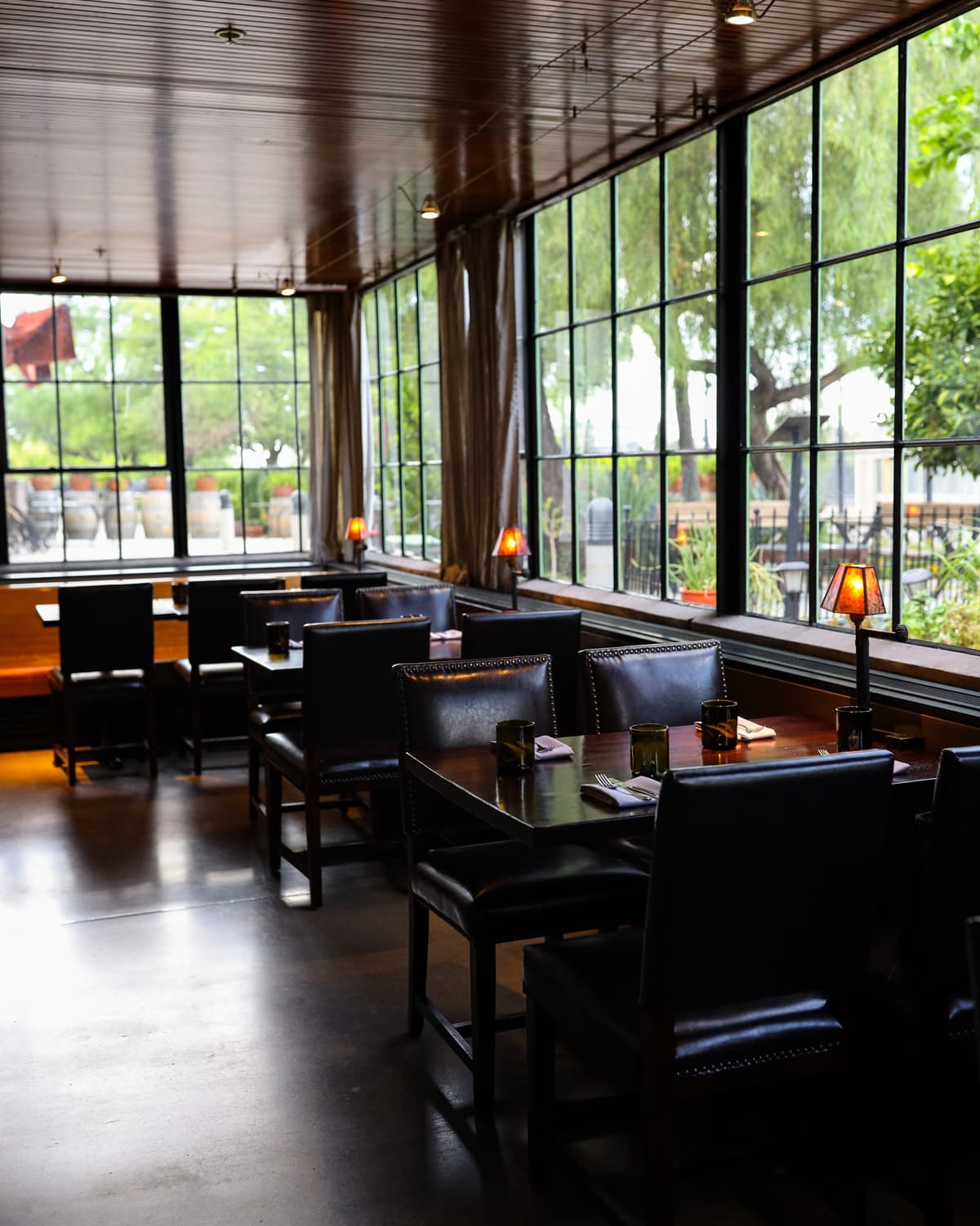 Dining room at Maynards (Photo by Natalie Moe)