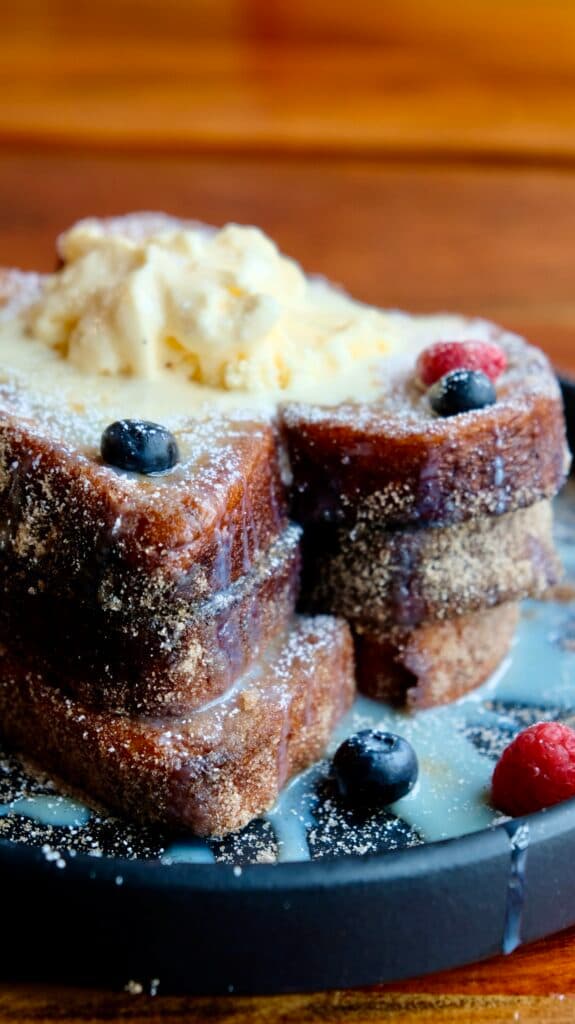 Tabu French Toast at Tabu (Photo by Shane Reiser)