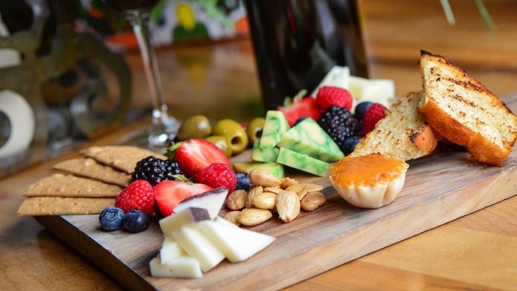 Cheese Board at Hacienda del Sol (Photo by Jim Harris)