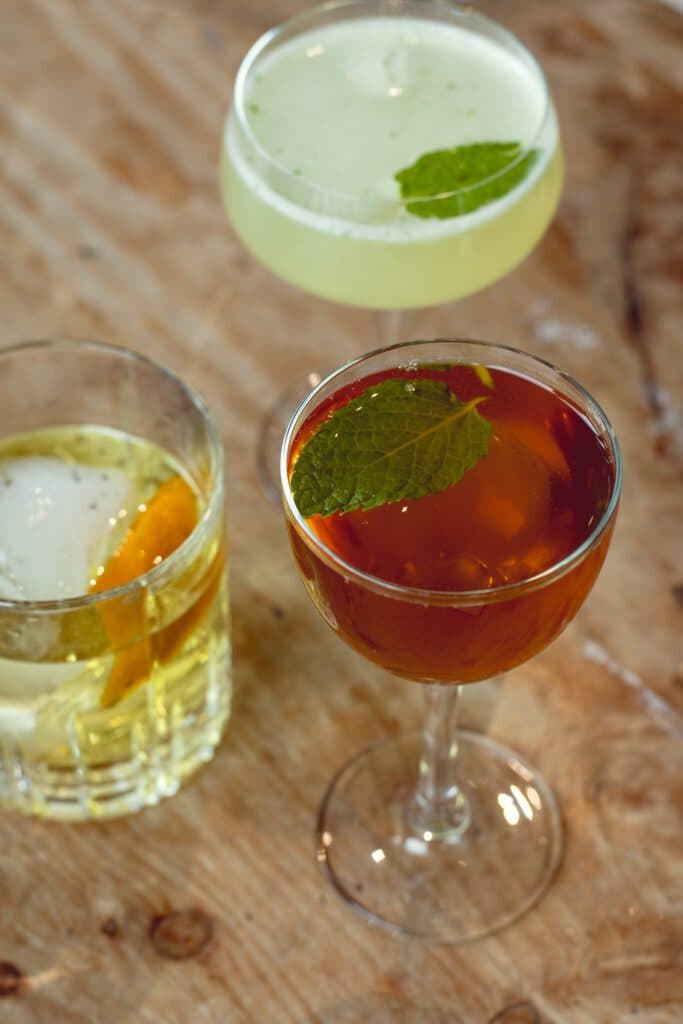 Cocktails at the National (Photo by Jackie Tran)