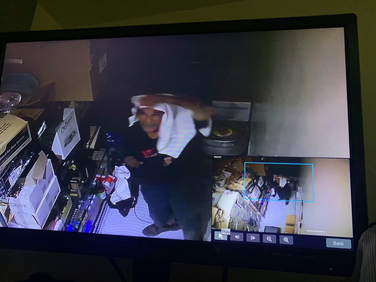 Footage of Tito & Pep burglary