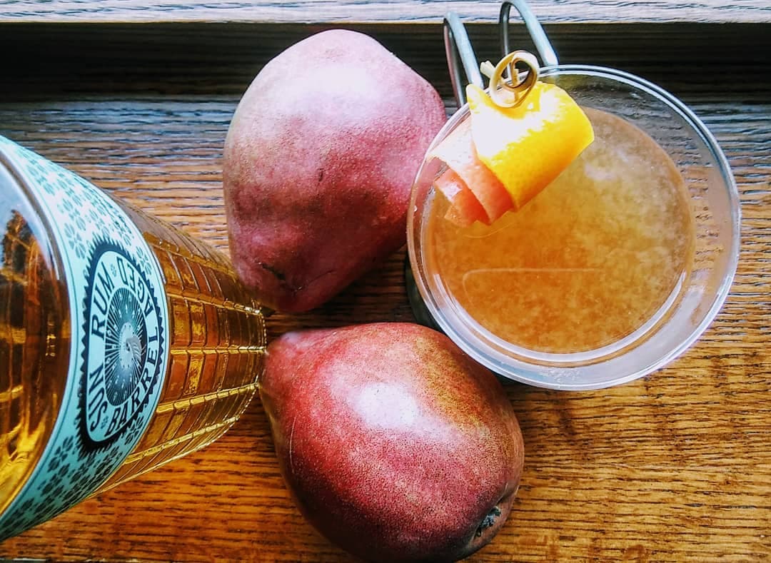 (Photo fromGood Oak Bar on Instagram)