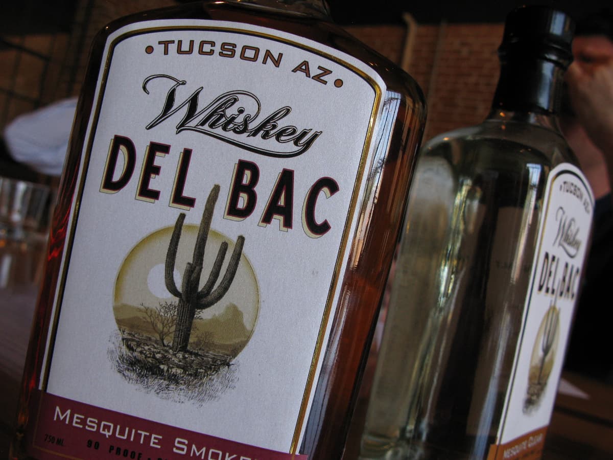 Hamilton Distillers Whiskey Del Bac