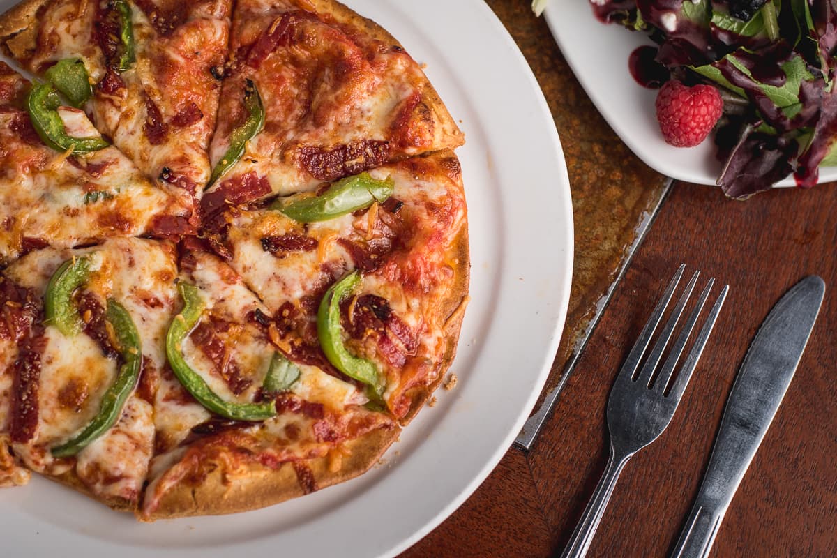 Lunch special at BZ's Pizza (Credit: Jackie Tran)