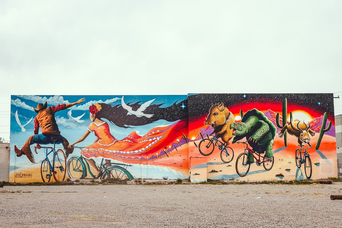 Unique Things to Do in Tucson Joe Pagac mural (Photo by Jackie Tran)