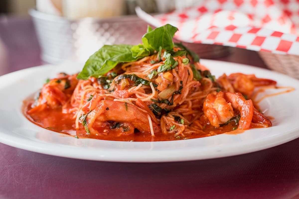 Shrimp al Olivo at Los Olivos Pizzeria (Credit: Jackie Tran)