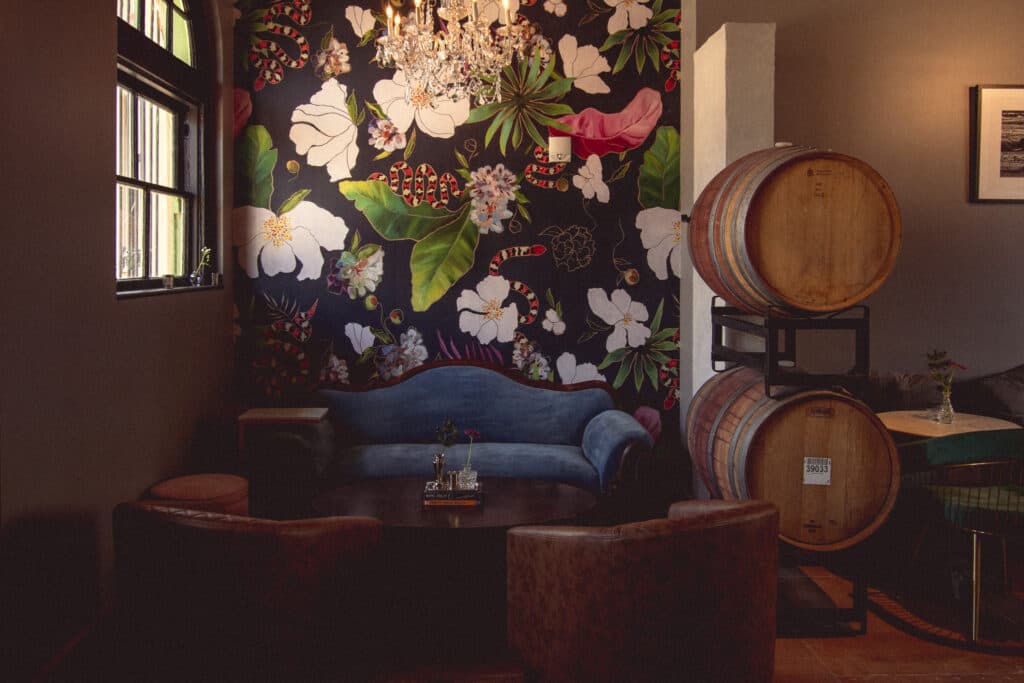 Interior at Vertigo Wines (Photo by Jackie Tran)