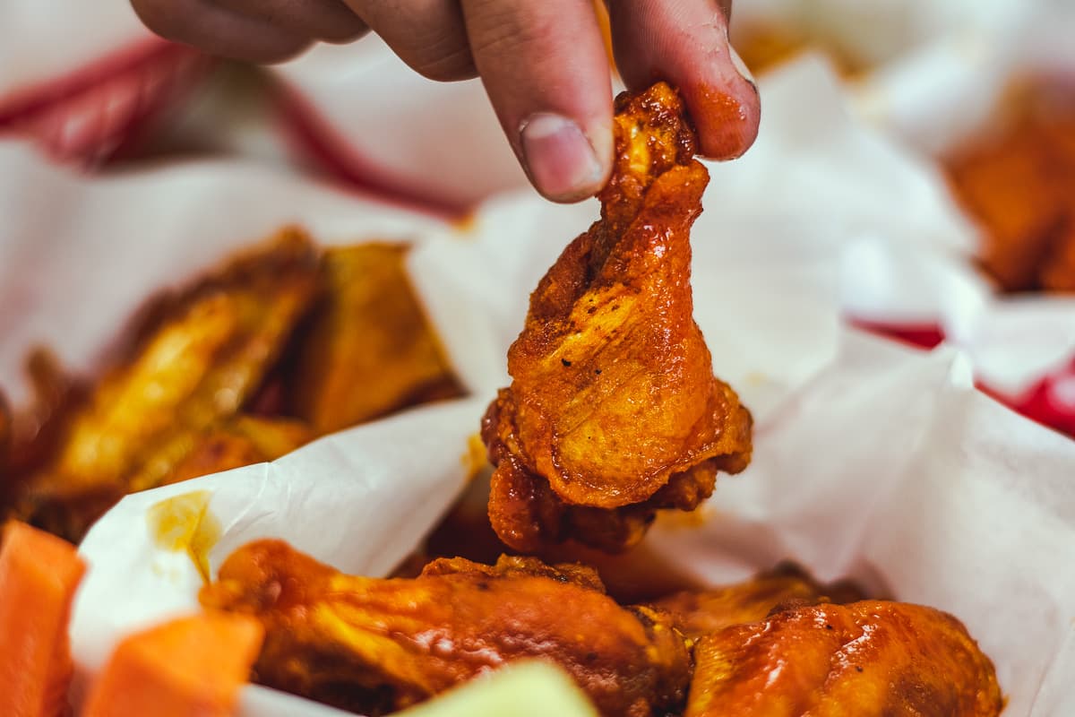 Regular Wings with Buffalo sauce at Wings on Fire (Credit: Kate Severino)