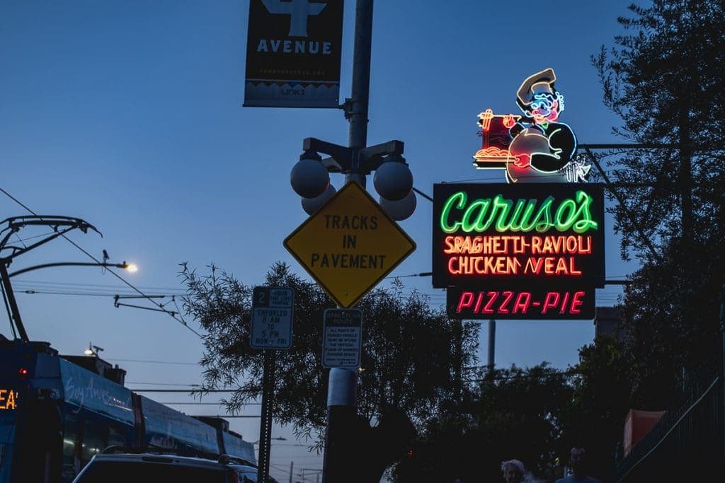 a picture of a restaurant sign
