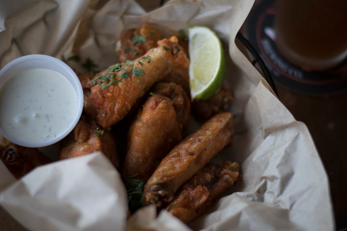 Tequila Cilantro Wings at Barrio Brewing Co. (Credit: Jackie Tran)