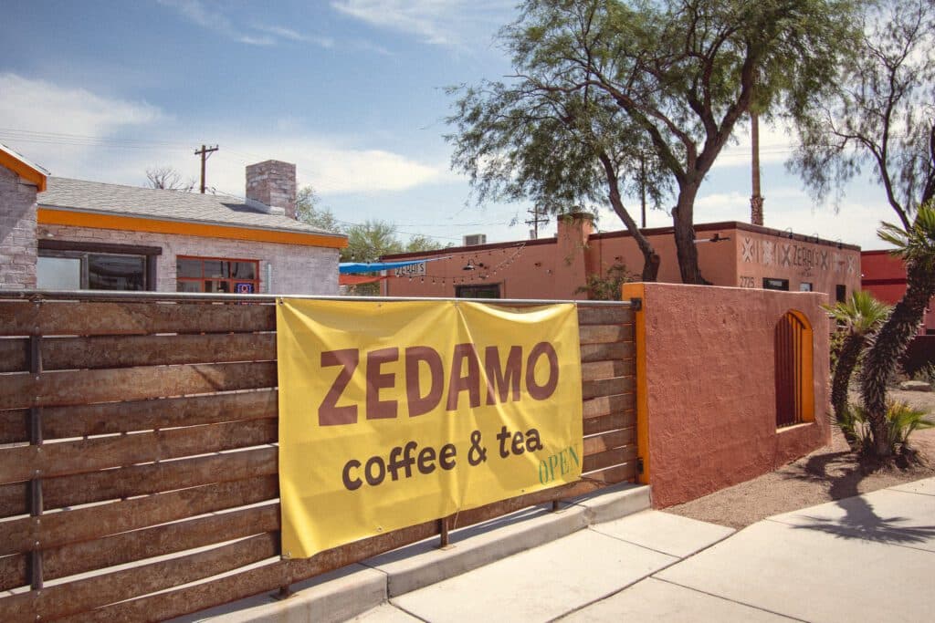 Facade at Zedamo Ethiopian Coffee Shop (Photo by Jackie Tran)