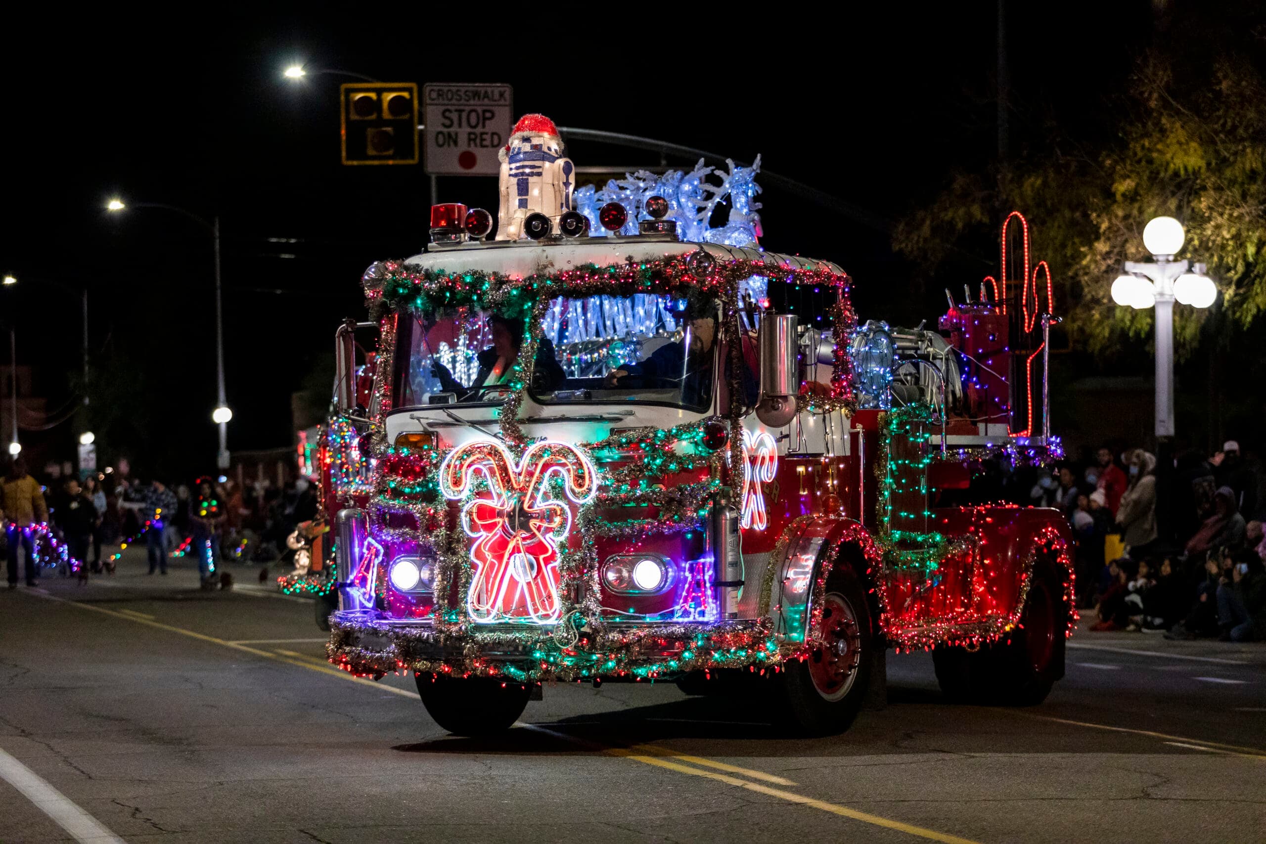 What to Eat & Drink at the 2023 Downtown Parade of Lights
