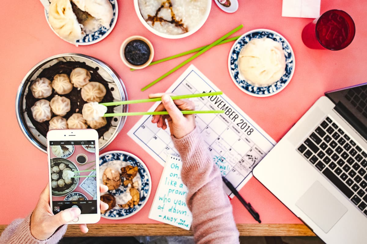 Events This Weekend: Dig In, Stargaze, Ooh & Ahh, & Taste a Slice