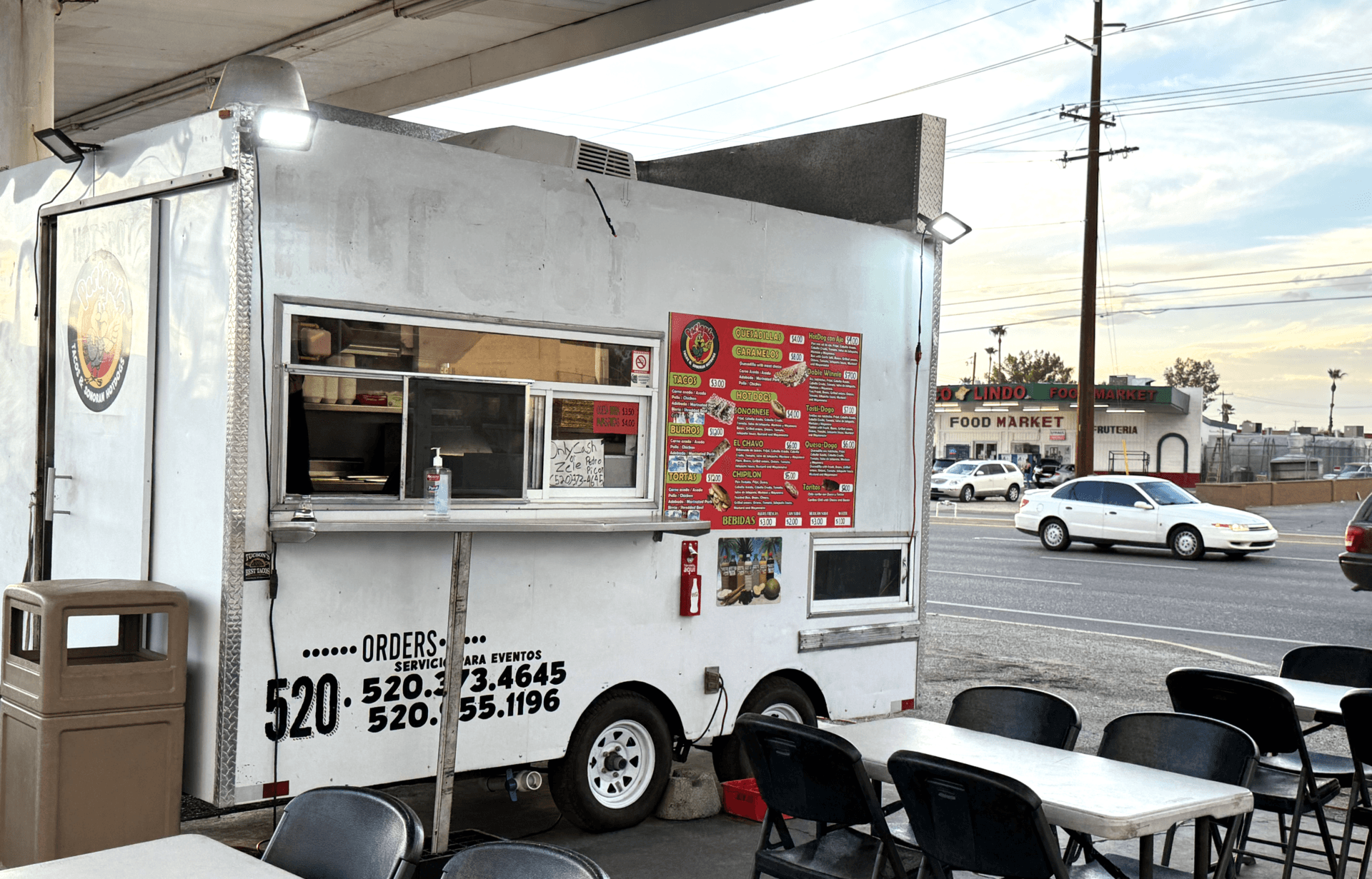 Food Truck Friday: Periquín Sonoran Hot Dogs