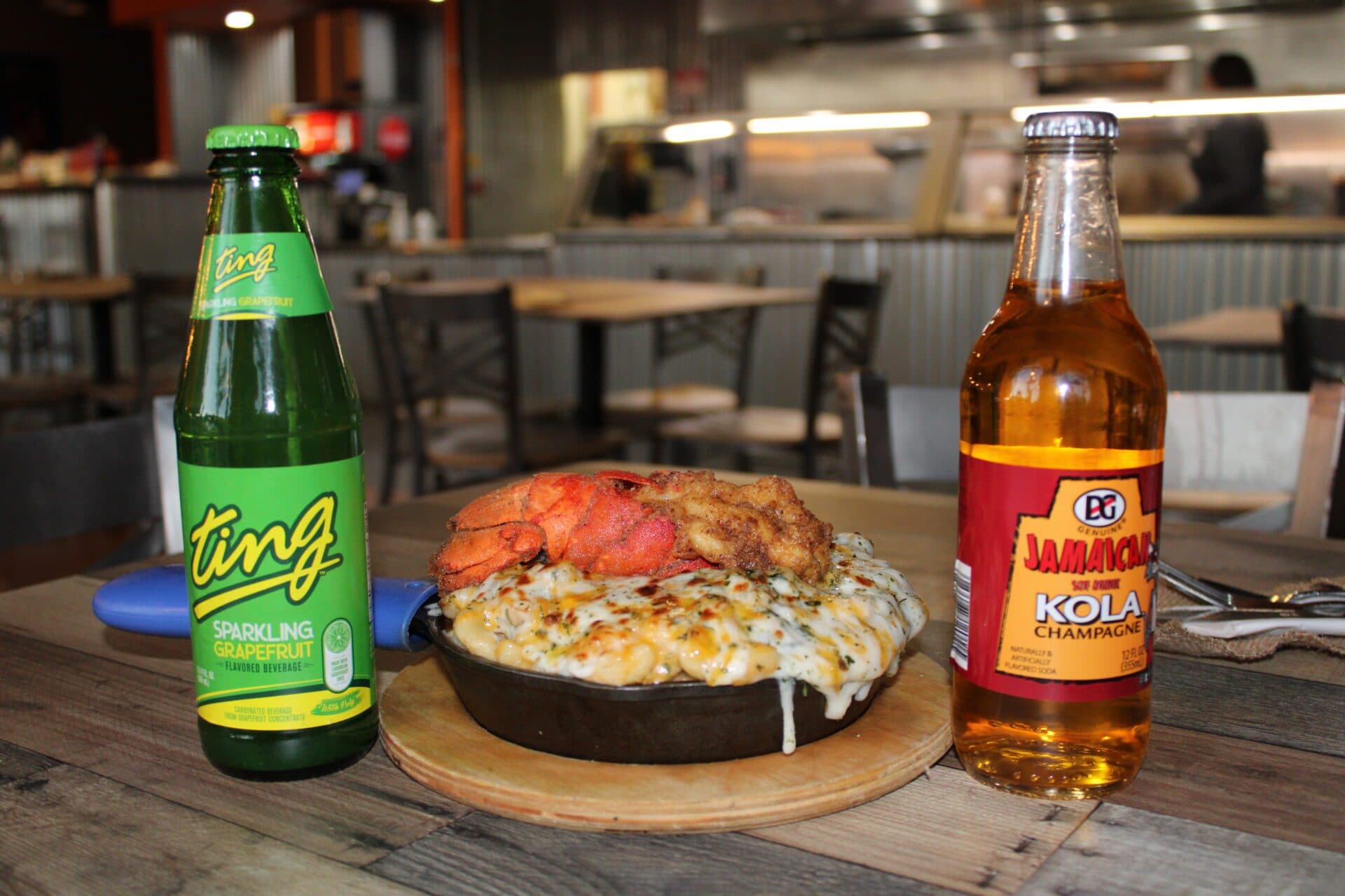 Janet & Ray’s Brings Caribbean–Soul Flavor to Tucson’s East Side
