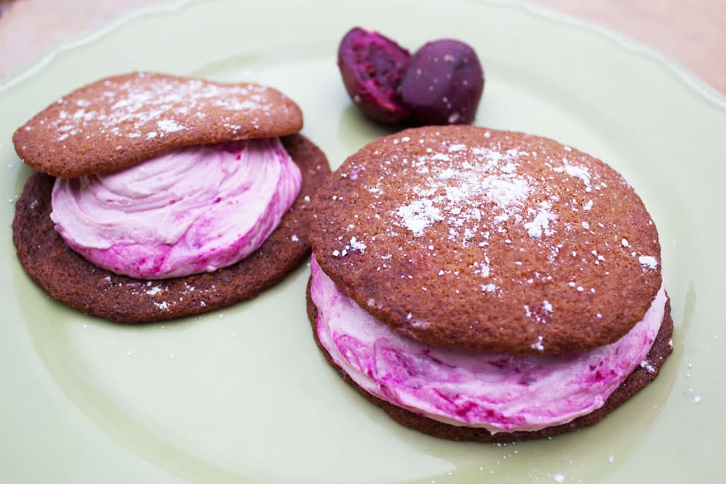 Prickly Pear “Cream” Stuffed Mesquite Cookies