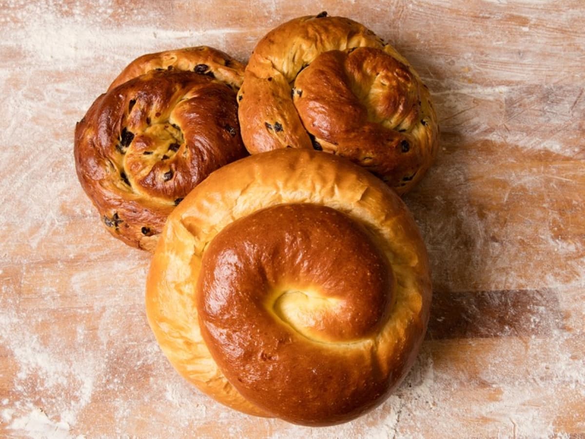 Where to Find Challah, Honey Cake & Other Baked Goods for Rosh Hashanah