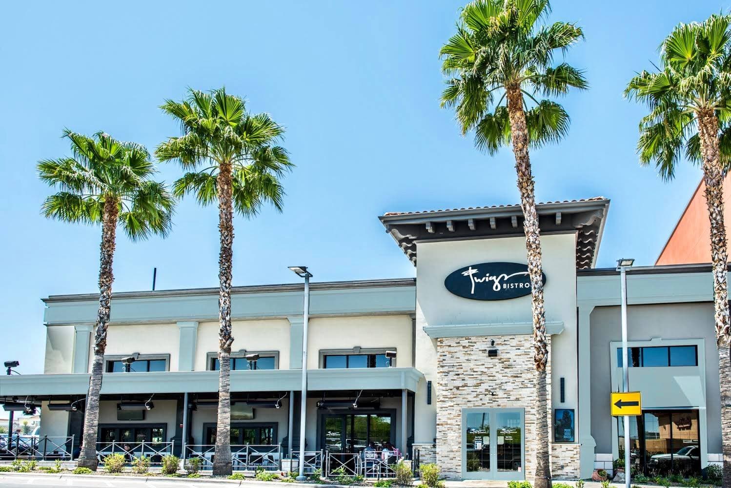 Tucson Mall’s Twigs Bistro and Martini Bar to close after 13 months in business