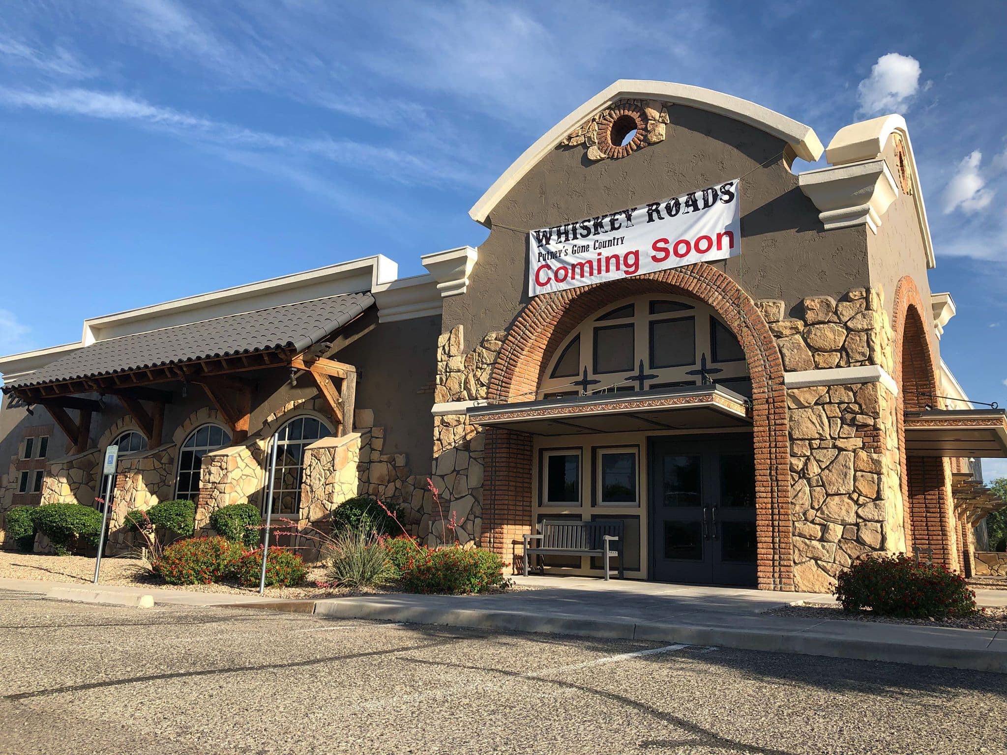 Country bar & restaurant Whiskey Roads to open on West Ina Road