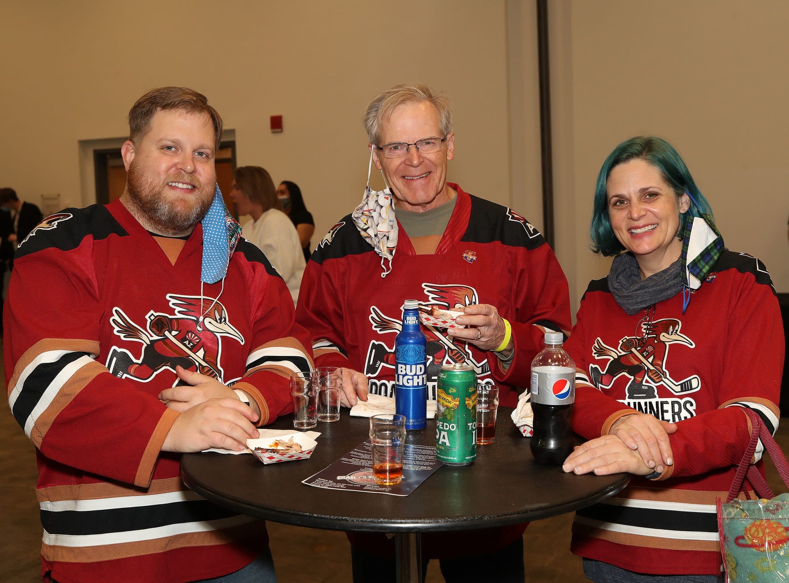 Tucson Roadrunners team up with local restaurants for ‘Whiskey & Wings’