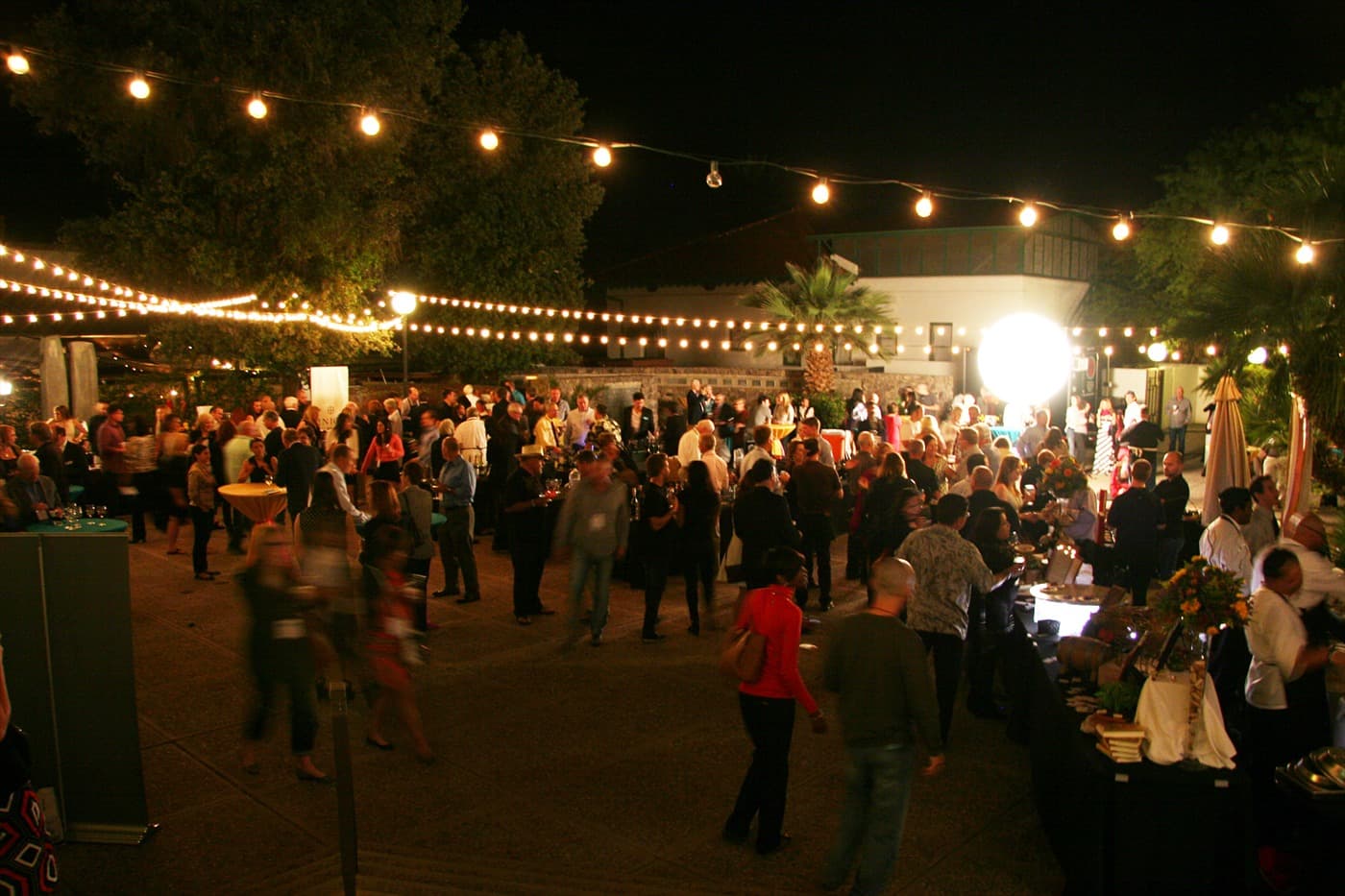 Wine, Food, & Art At CRUSH pARTy Tonight At Tucson Museum of Art