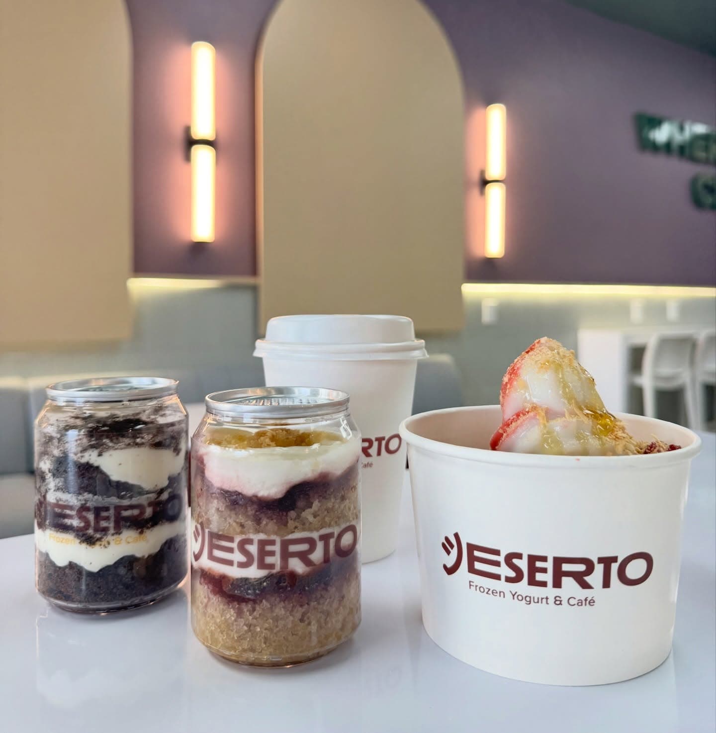Deserto Frozen Yogurt & Café
