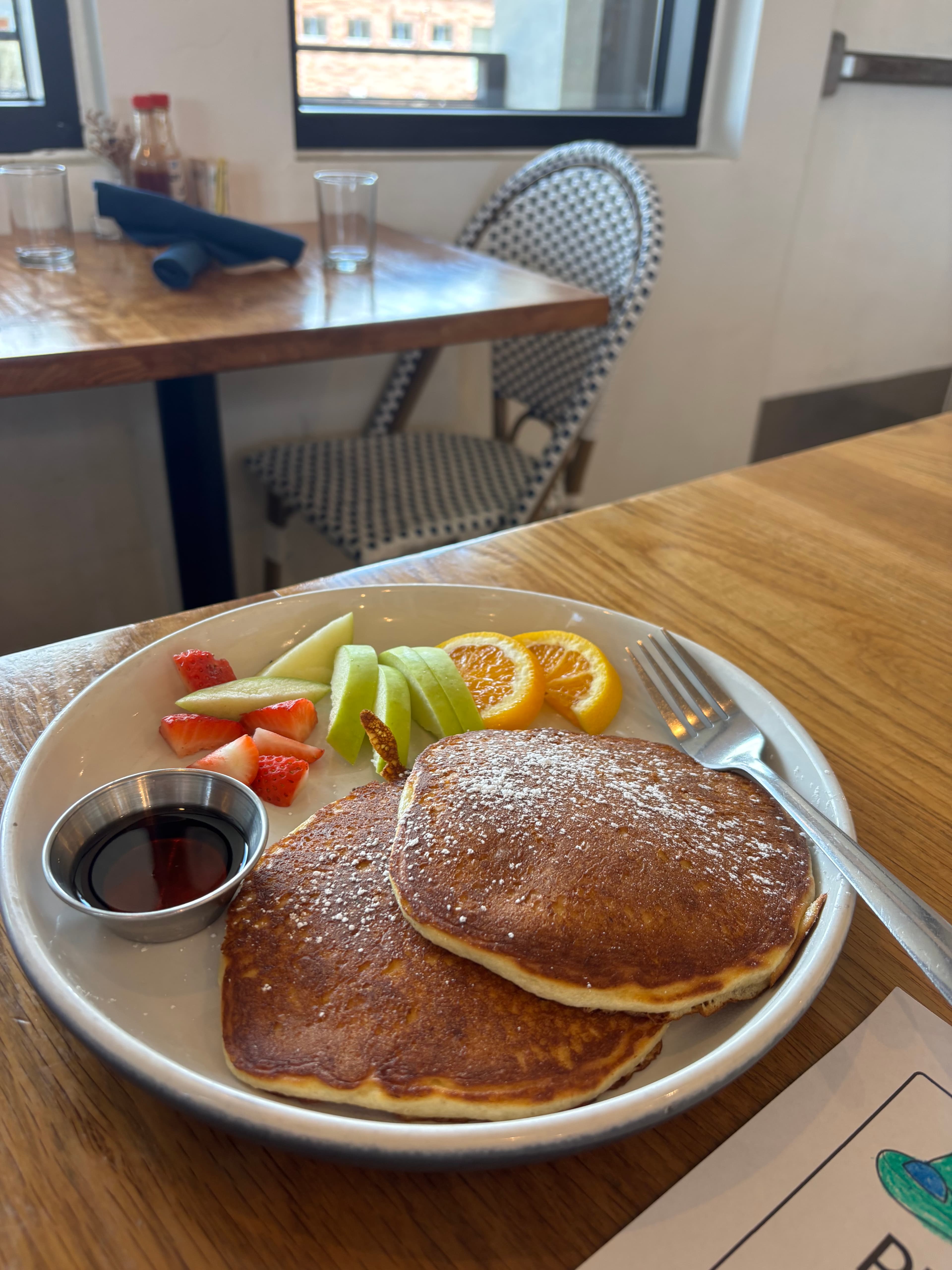 Kids Pancakes with Fruit