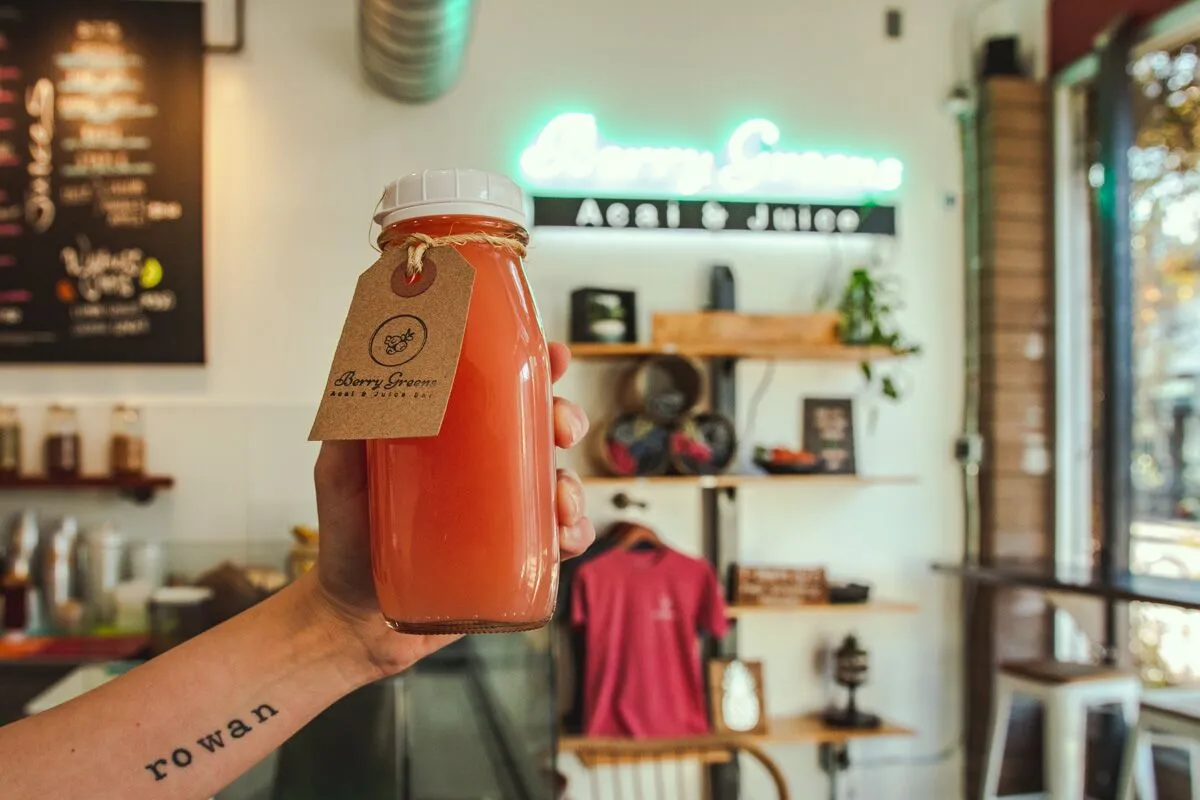Berry Greens Juice Bar – University