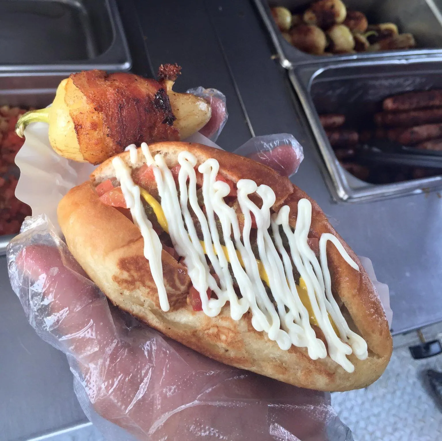 El Kora Hot Dogs – 6th Ave.