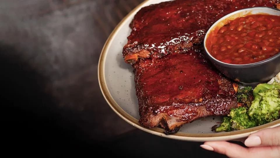 Fork & Fire Smokehouse + Taproom