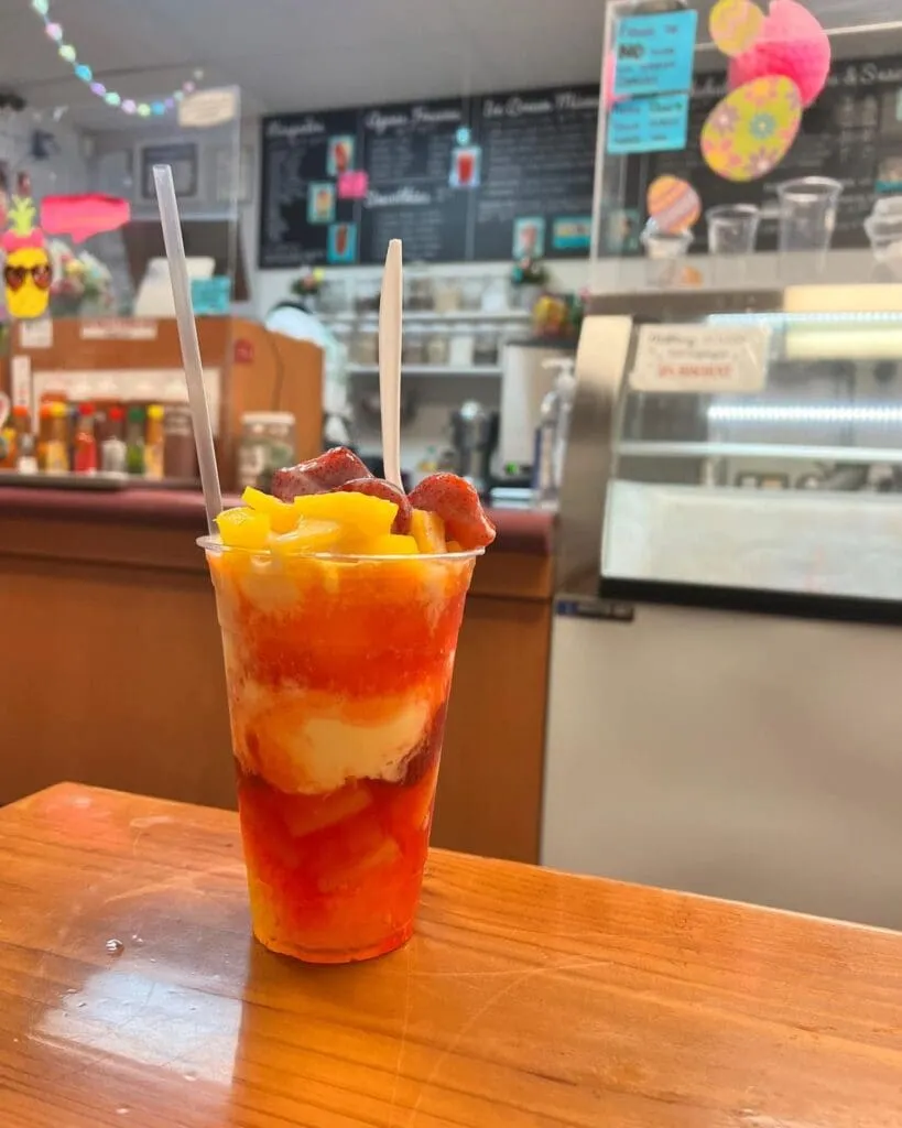 Juice N' Fruit Raspados