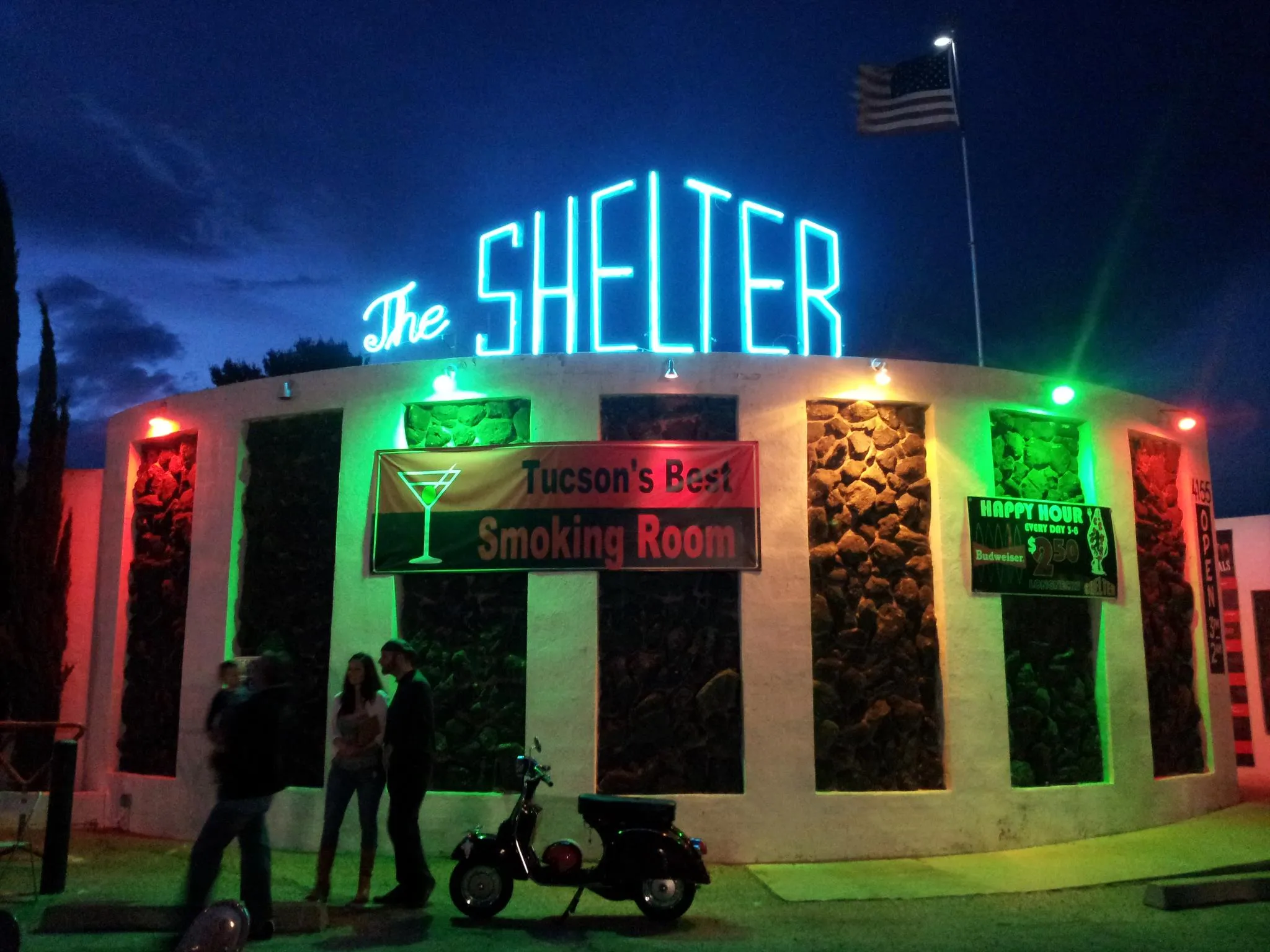 Shelter Bar