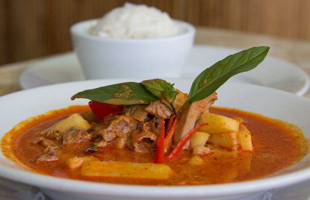 11 Must Try Thai Curry Dishes